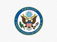 Maľovanie priestorov Amerického veľvyslanectva