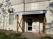 Maľovanie priestorov Magnetickej rezonancie na Kramároch